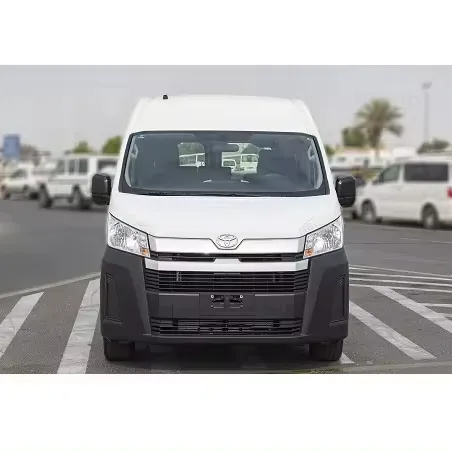 2023 Toyota HiAce Van 2,8 D otomatis, putih, RHD LHD dengan dudukan kain