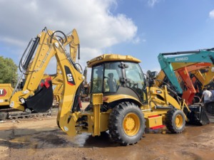 Chargeuse-pelleteuse Caterpillar d'occasion CAT420F, chargeuse sur pneus de seconde main pour la construction, vente chaude - Product Image 2