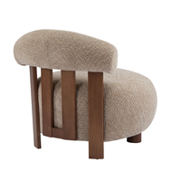 Chaise d'accent de Brown tapissée par dossier incurvé court confortable avec quatre jambes en bois pour détendre