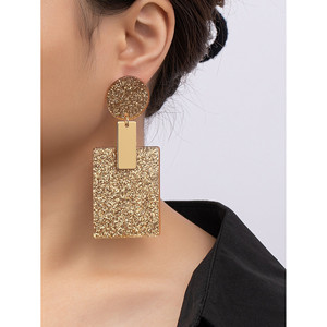Boucles d'oreilles pendantes scintillantes en or Glam - Product Image 1