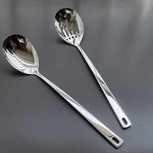 ช้อนเสิร์ฟสแตนเลสด้ามยาว สีพื้น สำหรับงานเลี้ยง บุฟเฟ่ต์ โรงแรม ใช้ในเชิงพาณิชย์ รับผลิตแบรนด์ส่วนตัว สำหรับผู้ใหญ่ - Product Image 4