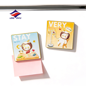 Magneti per Frigorifero 2D Personalizzati di Longzhiyu, 20 Anni di Esperienza, Souvenir Turistici di Città e Paesi - Product Image 1