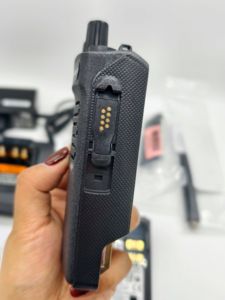 Walkie Talkie Motorola XPR 3300e DEP 550e DMR Digital IP67 Envio DDP Impuestos Incluidos Programacion Gratis Radio Profesional - Product Image 3