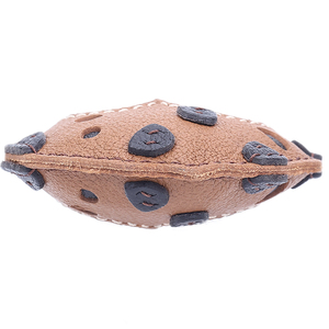 Breloque de sac en cuir en forme de biscuit ludique avec détail de gros yeux - Product Image 2