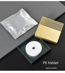 <span class=keywords><strong>Diffuseur</strong></span> de parfum pour voiture en bois massif moderne, texture dorée élégante, évaporation naturelle, parfum longue durée, cadeau haut de gamme pour les amateurs de parfums - Product Image 3