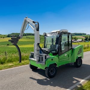 Cortadora de Césped Multifuncional con Motor Diésel, Marca Jinke, Fabricada en China, con Monitoreo Remoto, Ancho de Corte de 3000 mm, Velocidad de 1.5 km/h, para Granjas - Product Image 2