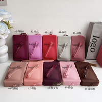 Sac cosmétique en silicone de luxe avec design créatif 3D, bandoulière, rangement pour téléphone portable, étanche et antichoc