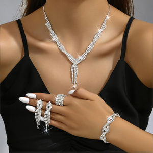 Set Kalung Liontin Berlian Elegan dengan Rumbai Mewah, Rantai Paduan Tembaga, Perhiasan dengan Anting untuk Wanita, Hadiah - Product Image 6