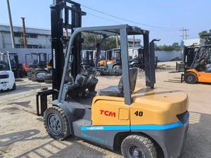 Chariot élévateur d'occasion TCM FD40 4 tonnes, origine Japon, moteur Isuzu et boîte de vitesses, alimenté au carburant, testé et certifié, vente chaude - Product Image 3