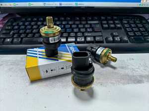 Sensor de Presión de Aceite Hidráulico JM 6674316 para Minicargadora Bobcat S130 S175 S185 T190, Sensor de Presión 6674316 - Product Image 5