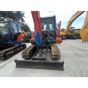 Mini-excavatrice sur chenilles Doosan DX60-9C d'occasion en bon état, 6 tonnes, petite pelle d'occasion - Product Image 4