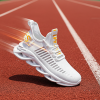 Chaussures de sport respirantes tendance pour femmes, style course et marche, collection Printemps-Été 2026, confortables pour hommes et femmes, idéales pour la gym et les loisirs.