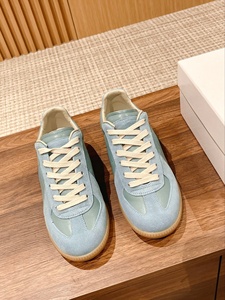 Chaussures de marche confortables et antidérapantes en cuir véritable multicolores sur mesure de luxe pour hommes et femmes - Product Image 2