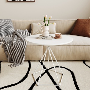 KinnoA <span class=keywords><strong>Table</strong></span> <span class=keywords><strong>basse</strong></span> d'angle de style nordique Mini <span class=keywords><strong>table</strong></span> de canapé de couleur crème avec ferronnerie Design simple pour la maison Salon - Product Image 4