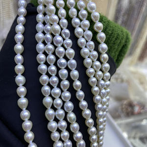 Collier de perles d'eau douce naturelles blanches 4-5-6mm, goutte d'eau courte, dispersion forte de la lumière, perle semi-finie - Product Image 3