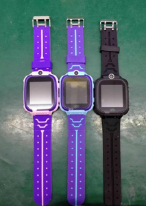 Умные часы Q12 2G Android для детей с SIM-картой, LBS-трекингом, SOS, камерой, водонепроницаемые IP67, экран 1.44 дюйма, для мальчиков и девочек - Product Image 2