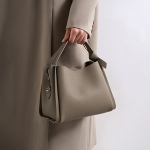 Bolso Tipo Cubo para Mujer, Súper Popular, Otoño/Invierno, Elegante, de Alta Calidad, Gran Capacidad, Bandolera, Poliéster - Product Image 5