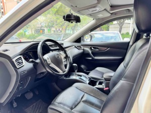 <span class=keywords><strong>Nissan</strong></span> <span class=keywords><strong>Qashqai</strong></span> 2.0L CVT Comfort Edition 2WD SUV d'<span class=keywords><strong>occasion</strong></span> <span class=keywords><strong>2015</strong></span> - Product Image 3
