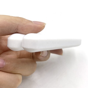 Imán Agitador con Recubrimiento de PTFE Blanco para Laboratorio - Product Image 5