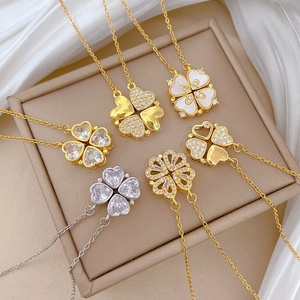 Colliers pendentifs raffinés en acier inoxydable plaqué or 18 carats avec zircon, motif <span class=keywords><strong>trèfle</strong></span> à quatre <span class=keywords><strong>feuilles</strong></span>, double usage, pour femmes - Product Image 1