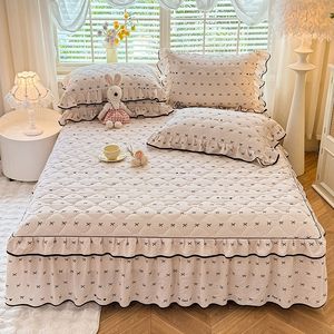 2025 venta al por mayor invierno cálido KING Size cama falda conjunto antideslizante grueso <span class=keywords><strong>colcha</strong></span> con cubierta de cama conjunto para el hogar - Product Image 2