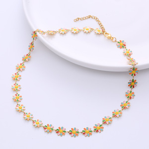 Collar de Cadena de Acero Inoxidable Clásico para Mujer con Diseño de Girasol Pequeño y Colorido, con Diseño de Margarita para Fiestas - Product Image 4