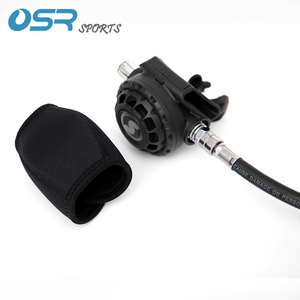 Housse <span class=keywords><strong>néoprène</strong></span> 2nd Stage pour la plongée sous-marine <span class=keywords><strong>3mm</strong></span> CR et protecteur en nylon pour accessoires de régulateur de plongée Gants de plongée Sports nautiques - Product Image 2