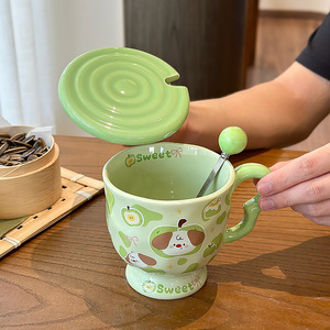 Taza de cerámica Apple Paradise con tapa y cuchara, diseño de perro de dibujos animados, para café, leche, desayuno. - Product Image 5