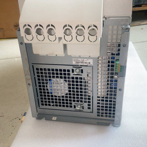 HCS03.1E-W0100 HCS03.1E-W0100-A-05-NNBV CSB01.1C-PL-ENS-EN2-NN-S-NN-FW Servoaccionamiento Industrial AC con Tarjeta de Eje de Plástico y Aluminio - Product Image 6