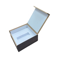 Boîte d'emballage en bois personnalisée en gros caisse en bois personnalisée avec logo gravé pour cadeau bijoux cosmétique boîte de rangement artisanale de qualité supérieure