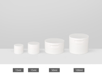 Pot en plastique avec bouchon de 100 ml