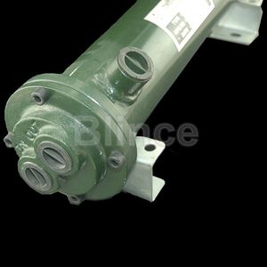 Refroidisseur d'huile hydraulique pour mini-excavatrice DT-411/DT-415/DT-418/DT-421 DT-refroidi par eau - Product Image 1
