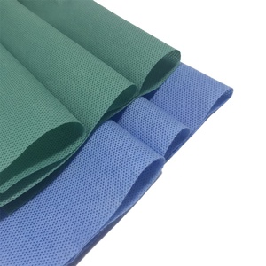 <span class=keywords><strong>Bata</strong></span> médica <span class=keywords><strong>desechable</strong></span> <span class=keywords><strong>sanitaria</strong></span> N95 SMS, tela no tejida de materia prima de polipropileno para cubierta de cabeza quirúrgica/Fabricación de pañales - Product Image 2