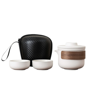 Service à thé <span class=keywords><strong>de</strong></span> voyage en céramique rustique, une théière et deux tasses, portable pour l'extérieur, <span class=keywords><strong>cadeau</strong></span> d'affaires personnalisable - Product Image 1