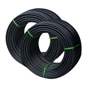 16mm 20mm Tuyau Enroulé Agricole Noir Rouleau En Plastique Eau Noir 100m Par Poly Tuyau Hdpe Tuyau D'irrigation - Product Image 1