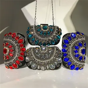 Sevgililer günü hediyeleri benzersiz tasarım lüks kristal Rhinestone süslemeleri akşam parti el çantası kadınlar bayanlar için