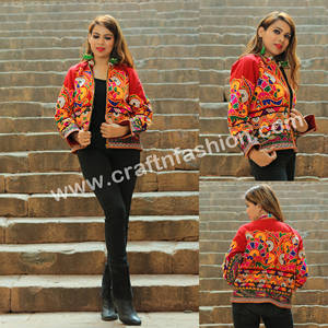 Blouson bomber vintage Banjara, longueur courte, style bohème gitan, broderie à la main, paillettes, coton, hiver, franges - Product Image 6