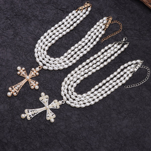 Collar Cruzado Europeo Americano con Imitación de Perlas, Multicapa, Dorado y Blanco, Joyería de Moda para Fiestas - Product Image 3