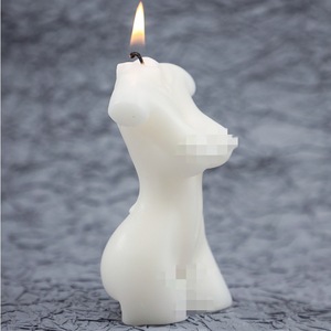 Velas aromáticas con forma de cuerpo masculino y femenino desnudas hechas a mano para decoración del hogar o fábrica de bares al por mayor con caja de regalo - Product Image 4