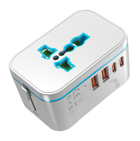 Adaptador de viaje universal de tamaño de bolsillo 2025 Carga rápida de 4 puertos Enchufe de 2 de 2 de 2 puertos con enchufe Uso internacional 110V-220V