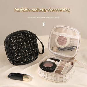 Nouvelle Trousse à Rouge à Lèvres en Polyester, Style Moderne et Simple, Haut de Gamme, Portable, pour Voyage et Chambre, Luxe Léger, Populaire sur Internet, pour Femme - Product Image 5
