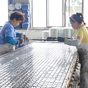 Nhà Máy Bán Hàng Trực Tiếp FRP Lưới Mini Lưới Vuông Gia Cố Nhựa Lối Đi Bộ Sàn Nền Tảng <span class=keywords><strong>Composite</strong></span> GRP Sợi Thủy Tinh Lưới - Product Image 4