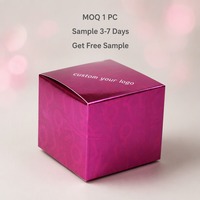 Boîte cadeau rigide brillante magenta métallisé, impression personnalisée pour les produits de soin de la peau, emballage de luxe haut de gamme en carton pliable