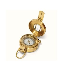 Boussole de poche en laiton de qualité export, instrument nautique avec couvercle articulé, décoration marine vintage, disponible au meilleur prix du marché - Product Image 1