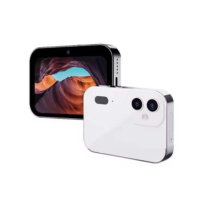 CCD Music Touch Screen Digital D6 Camera 64 Megapixel High Definition Night Vision Listening to Songs and Watching Movies