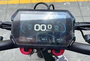 Potente Scooter Eléctrico M13 de 15000W con Doble Motor, 72V 50Ah, Largo Alcance de 100-150km, Freno Hidráulico, Scooter Eléctrico para Adultos - Product Image 6