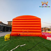 Machine de jeu de taureau gonflable carrée, jeu de taureau pour fête foraine, jeu sportif interactif circulaire à vendre.