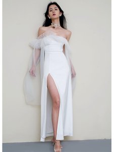 Elegante Vestido de Novia Largo sin Tirantes con Detalles de Diamantes y Abertura, de Cachemira, para Sesión de Fotos de Boda - Product Image 6