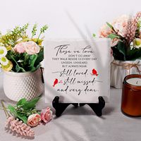 Cadeaux de sympathie Plaque de mémoire de grand-mère pour la perte d'un être cher avec condoléances support de poterie blanche décor funéraire plaques de signalisation