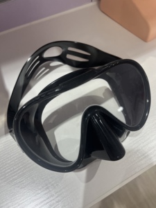 Masques de plongée en silicone sans cadre à lentille unique Offre Spéciale d'usine d'équipement de plongée - Product Image 2